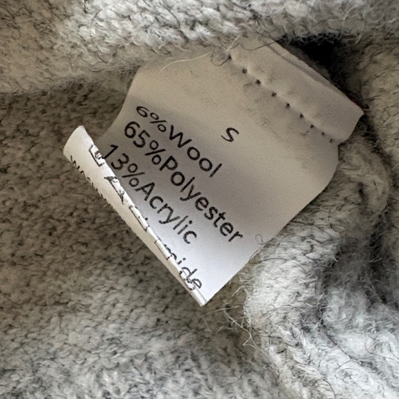 Women's Gray Cardigan Sweater - Picture 3 of 5